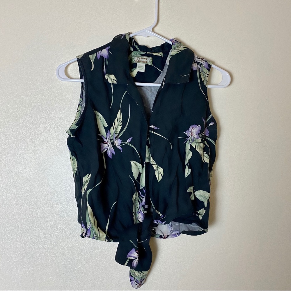 Tommy Bahama button up floral tank
